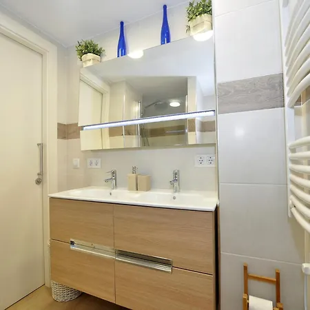 In Costa Brava With Balcony Apartment